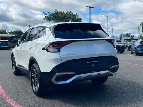 Certified 2024 Kia Sportage LX AWD/4WD image 7