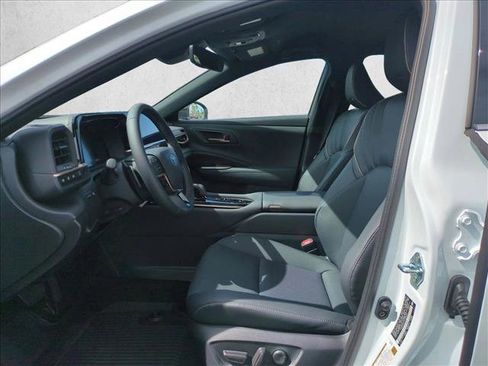 New 2026 Toyota Crown Signia image 4