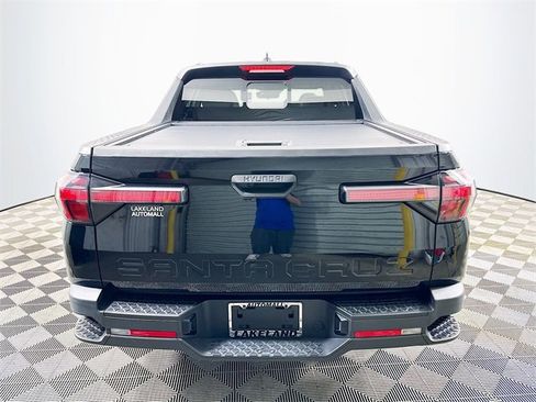 Used 2022 Hyundai Santa Cruz SEL w/ Activity Package image 4