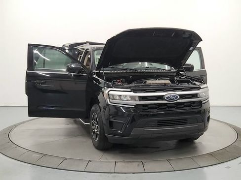 Used 2023 Ford Expedition Max XLT RWD image 11