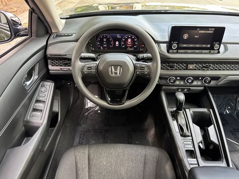 Used 2024 Honda Accord LX image 28