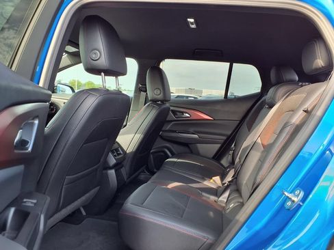 Used 2025 Chevrolet Equinox EV RS FWD image 22
