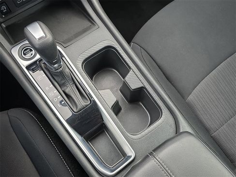 Used 2024 Nissan Sentra SV image 22