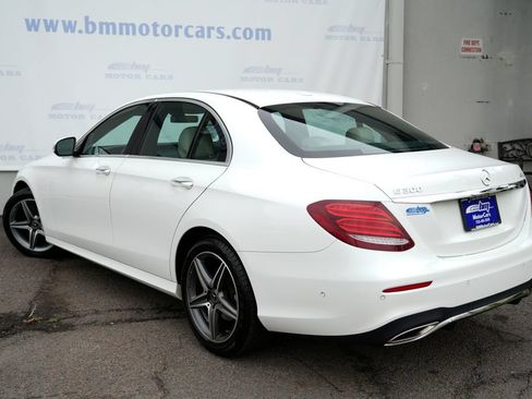 Used 2019 Mercedes-Benz E 300 4MATIC image 4