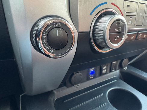 Used 2017 Toyota Tundra 1794 Edition image 39