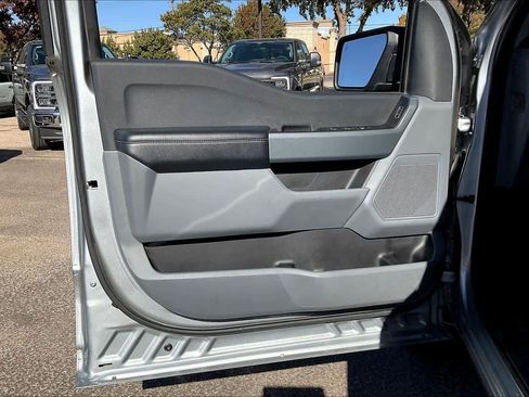 Used 2023 Ford F150 XLT image 58