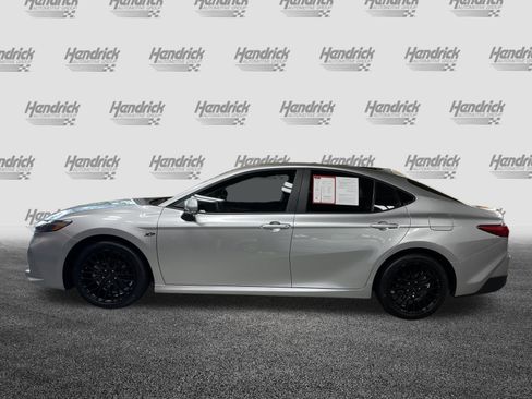 Used 2026 Toyota Camry LE FWD image 7