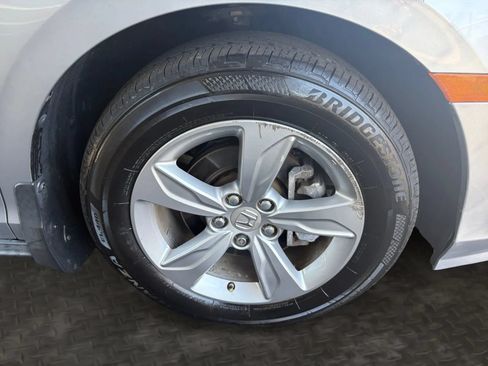 Used 2018 Honda Odyssey EX-L image 40