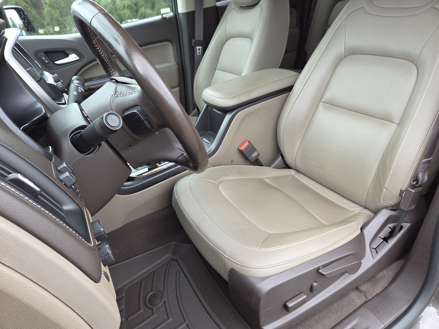 Used 2020 GMC Canyon SLT w/ Driver Alert Package AWD/4WD image 25
