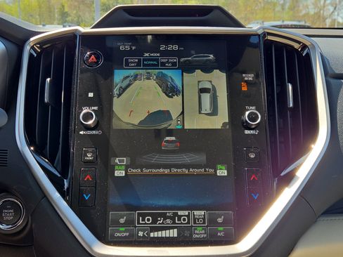 New 2026 Subaru Ascent Limited image 14