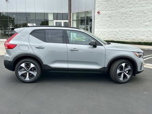 New 2026 Volvo XC40 B5 Plus w/ Protection Package Premier image 3