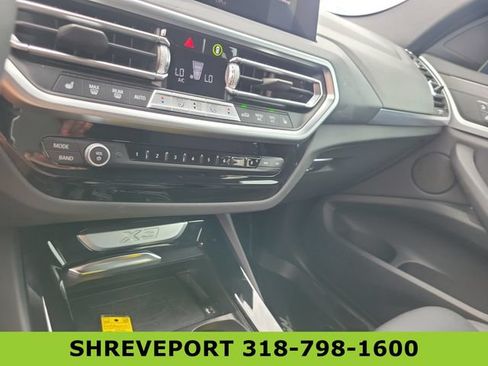 Used 2024 BMW X3 xDrive30i w/ Convenience Package w/ZPA AWD/4WD image 17