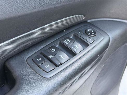 Used 2020 Dodge Durango GT image 16