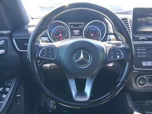 Used 2018 Mercedes-Benz GLE 350 w/ Premium 1 Package image 16