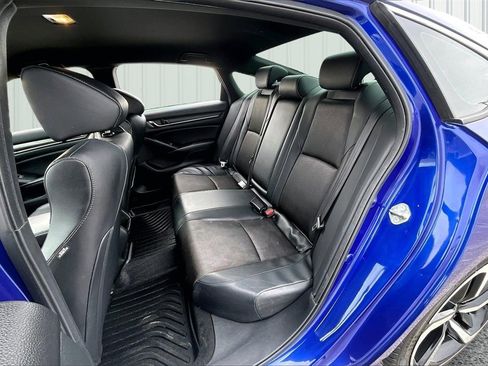 Used 2018 Honda Accord Sport image 20