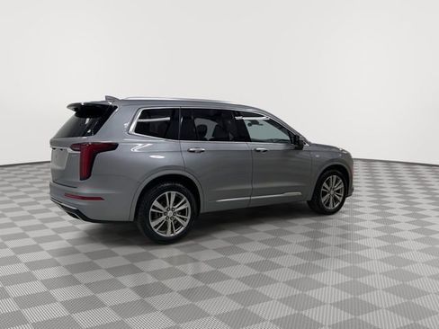 Used 2023 Cadillac XT6 Premium Luxury FWD image 11