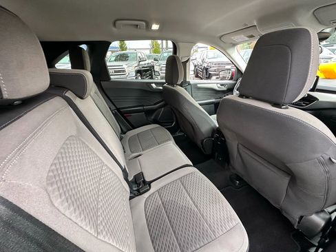 Used 2021 Ford Escape SE w/ Cold Weather Package image 14
