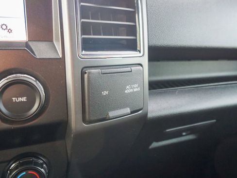 Used 2019 Ford F150 XLT w/ Equipment Group 302A Luxury image 28