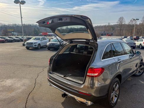 Used 2016 Mercedes-Benz GLC 300 image 14