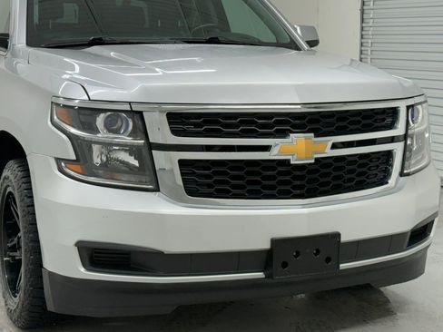 Used 2015 Chevrolet Suburban LT image 47