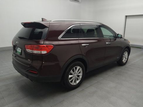 Used 2016 Kia Sorento AWD w/ LX Convenience Package image 9