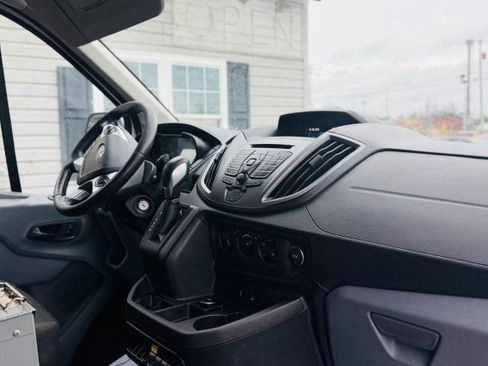 Used 2016 Ford Transit 250 130 Low Roof image 9