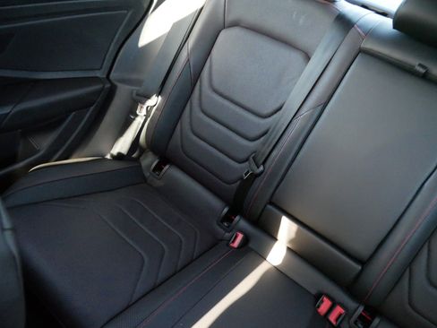 Certified 2022 Volkswagen Jetta GLI Autobahn image 12