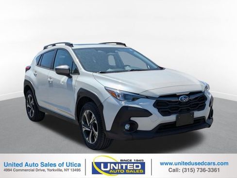 Used 2024 Subaru Crosstrek 2.0i Premium AWD/4WD image 1