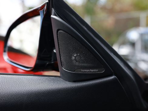 Used 2015 BMW M4 Convertible image 50