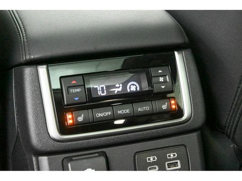 New 2025 Subaru Ascent Bronze Edition w/ Popular Package #2 image 14