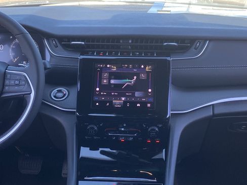 New 2026 Jeep Grand Cherokee L 4WD image 12