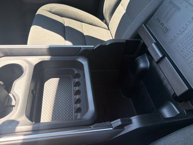 Used 2024 RAM 1500 Big Horn AWD/4WD image 23