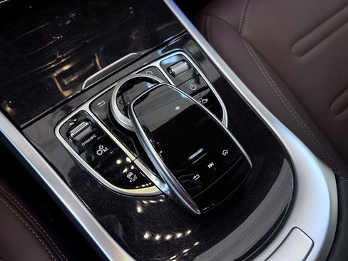 Used 2020 Mercedes-Benz G 550 image 18