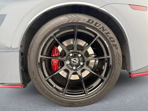 Used 2024 Nissan Z NISMO w/ Floor Mat Package image 24