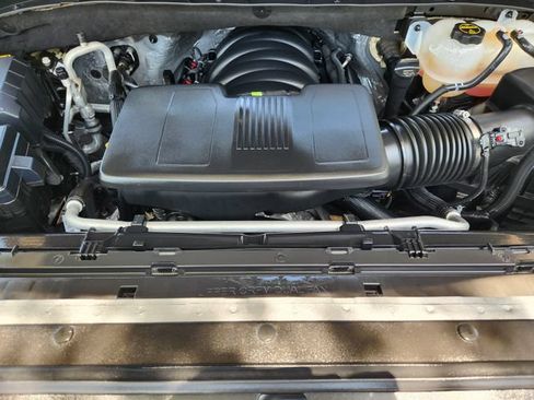 Used 2024 Chevrolet Silverado 1500 LTZ AWD/4WD image 30