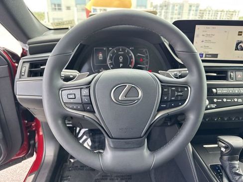 Used 2023 Lexus ES 350 w/ Premium Package FWD image 14