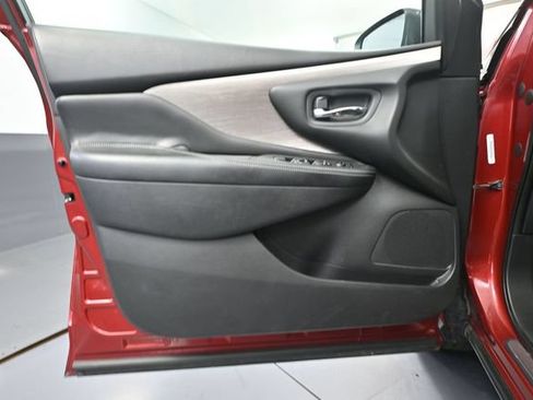 Used 2017 Nissan Murano SV AWD/4WD image 16