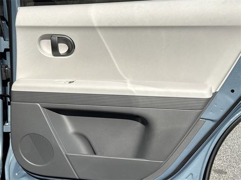 New 2026 Hyundai Ioniq 5 SE image 16