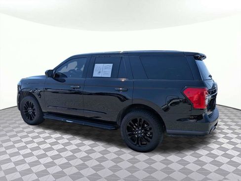Used 2022 Ford Expedition XLT AWD/4WD image 5