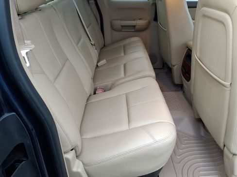 Used 2011 Chevrolet Silverado 1500 LTZ w/ LTZ Plus Package image 13