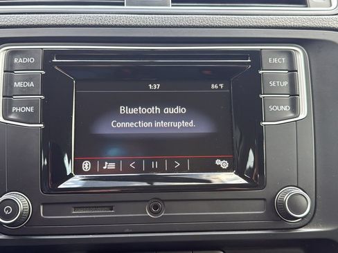 Used 2017 Volkswagen Jetta S FWD image 23