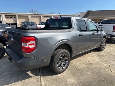 Certified 2022 Ford Maverick XLT image 2