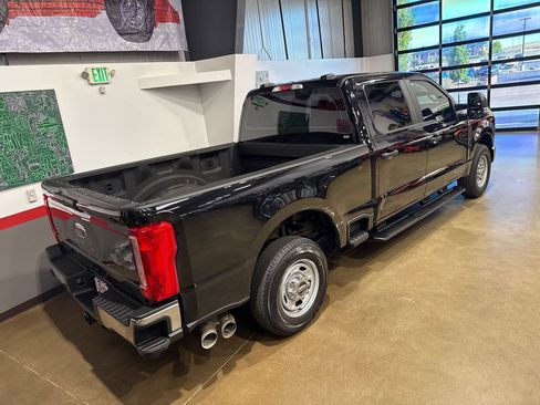 Used 2024 Ford F250 XL w/ XL Chrome Package RWD image 3