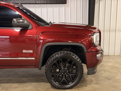 Used 2016 GMC Sierra 1500 SLT w/ All-Terrain Package AWD/4WD image 12