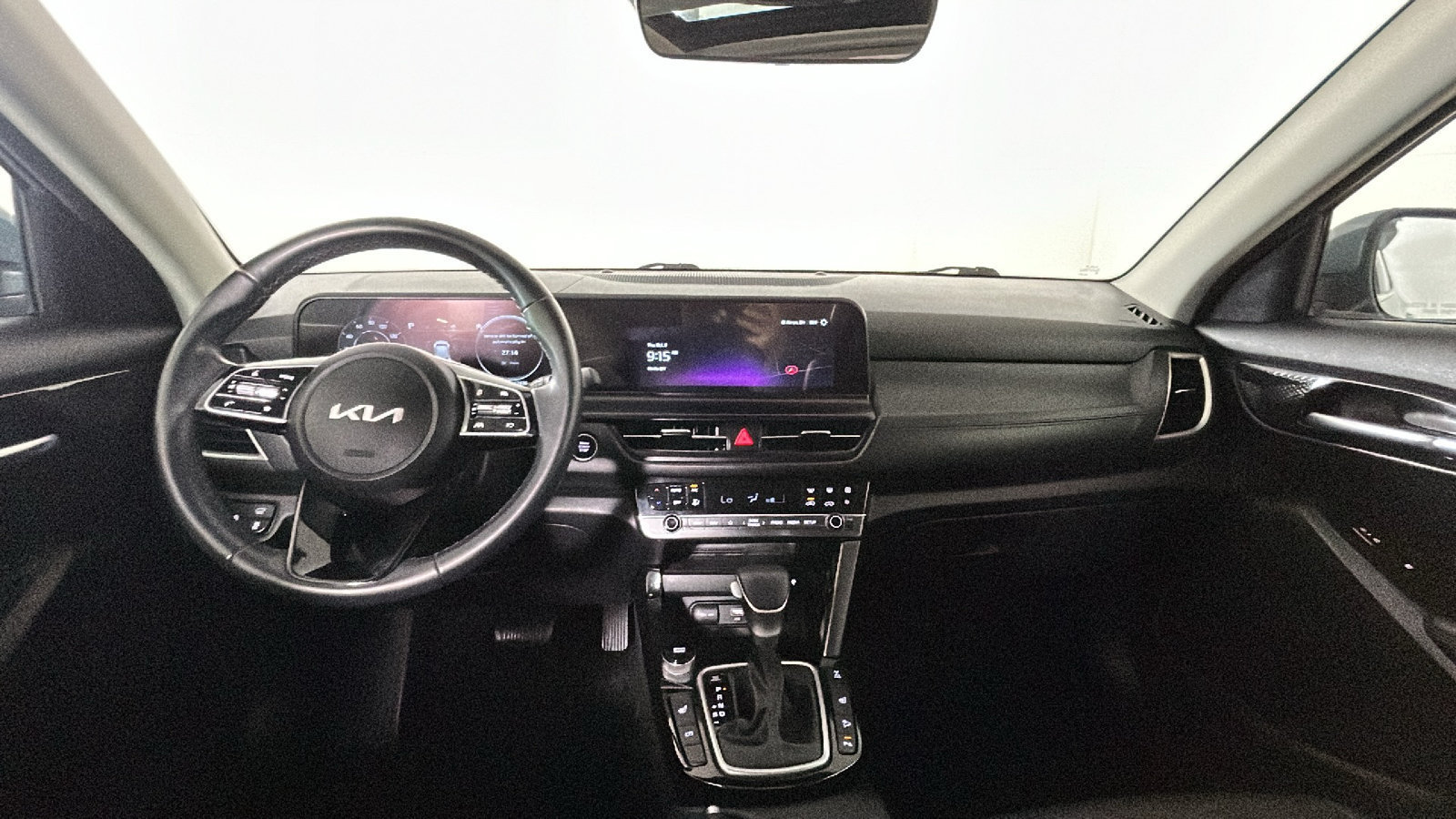 Used 2025 Kia Seltos EX w/ EX Sunroof Package AWD/4WD image 32