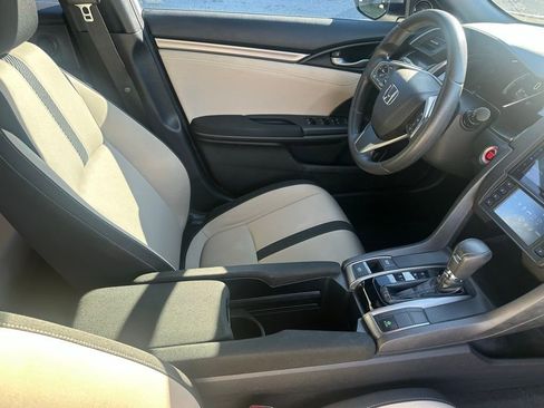Used 2018 Honda Civic EX image 15