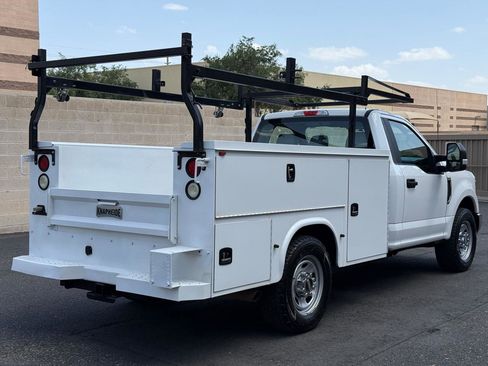 Used 2017 Ford F350 XL w/ Power Equipment Group RWD image 7