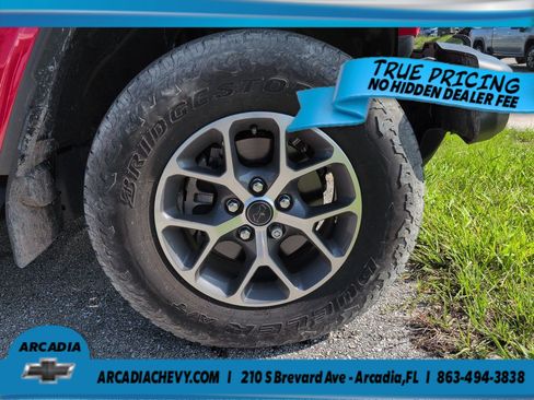 Used 2024 Jeep Gladiator Sport AWD/4WD image 10