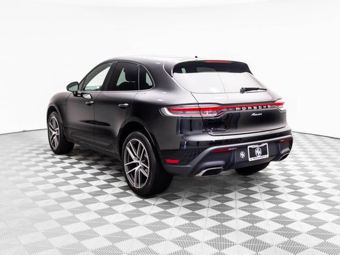 Certified 2026 Porsche Macan AWD/4WD image 3