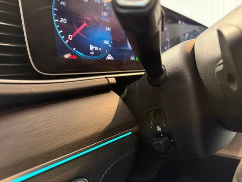 Used 2020 Mercedes-Benz GLS 450 4MATIC image 37